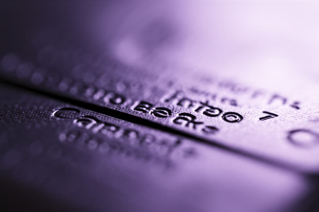 How to Read Escort Profiles Like a Pro: Canada Guide 2026