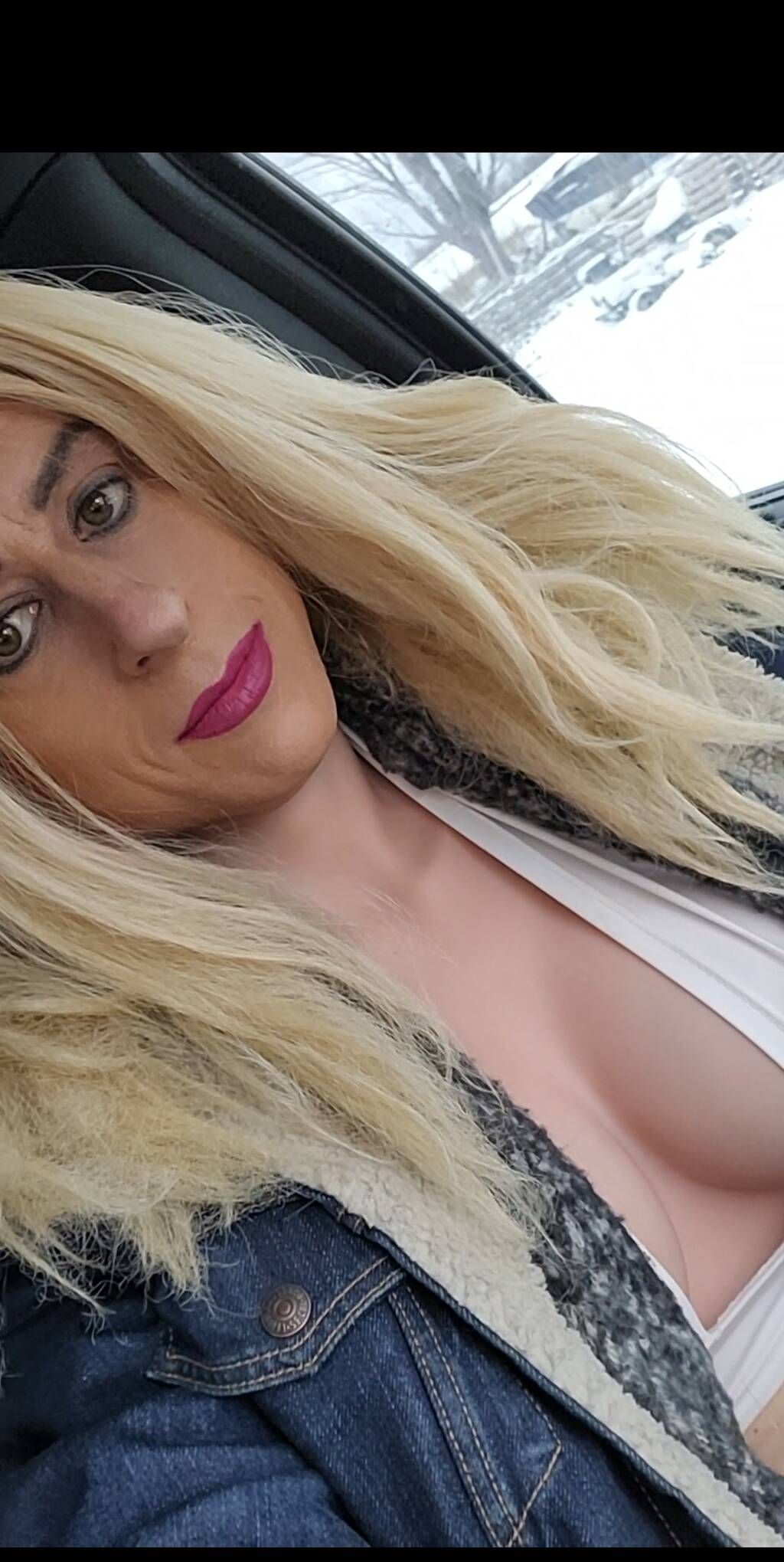 Sissy Christy Lee