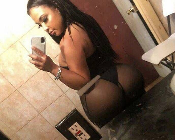 Out / incall