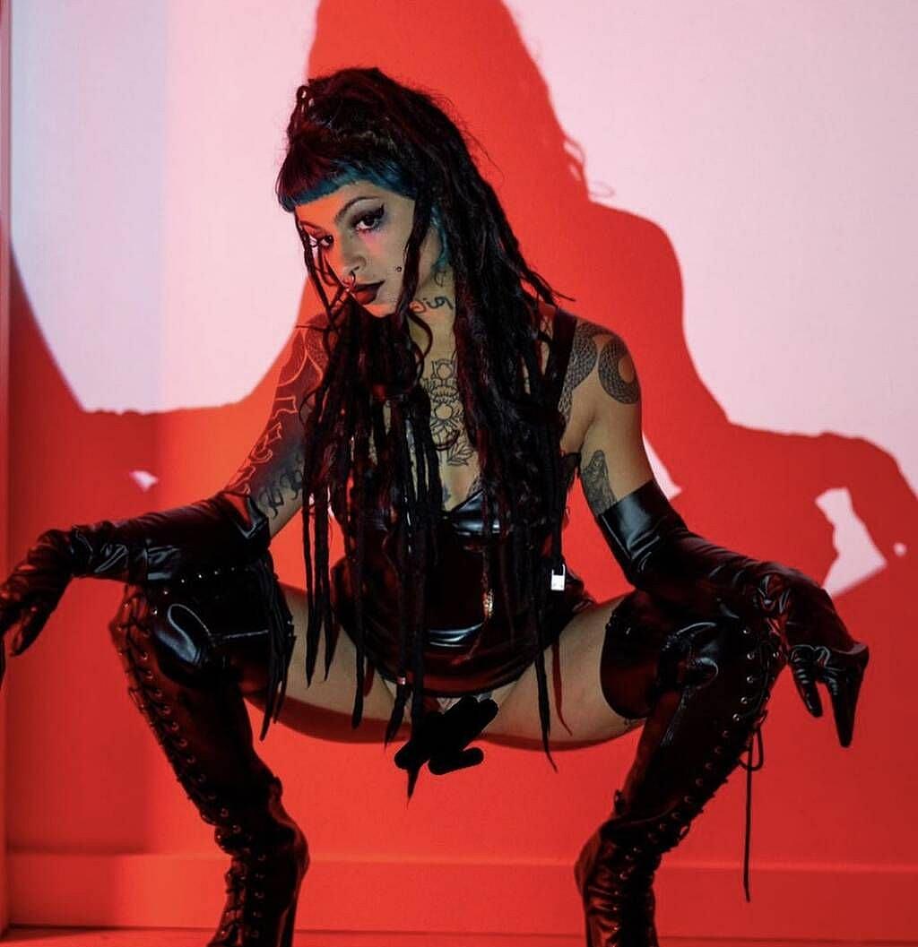 Mistress maya
