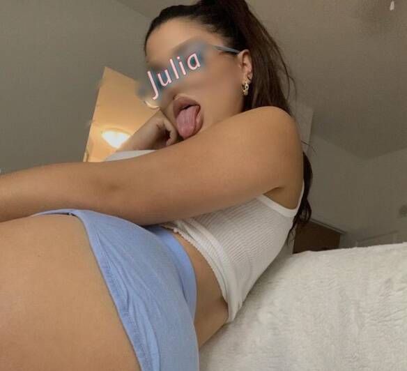 Julia & Jass