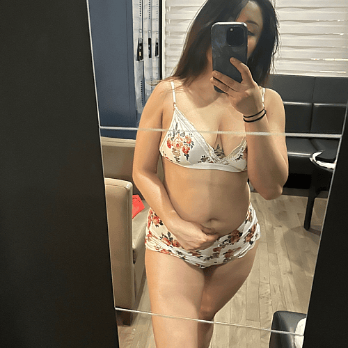 dayana_latina
