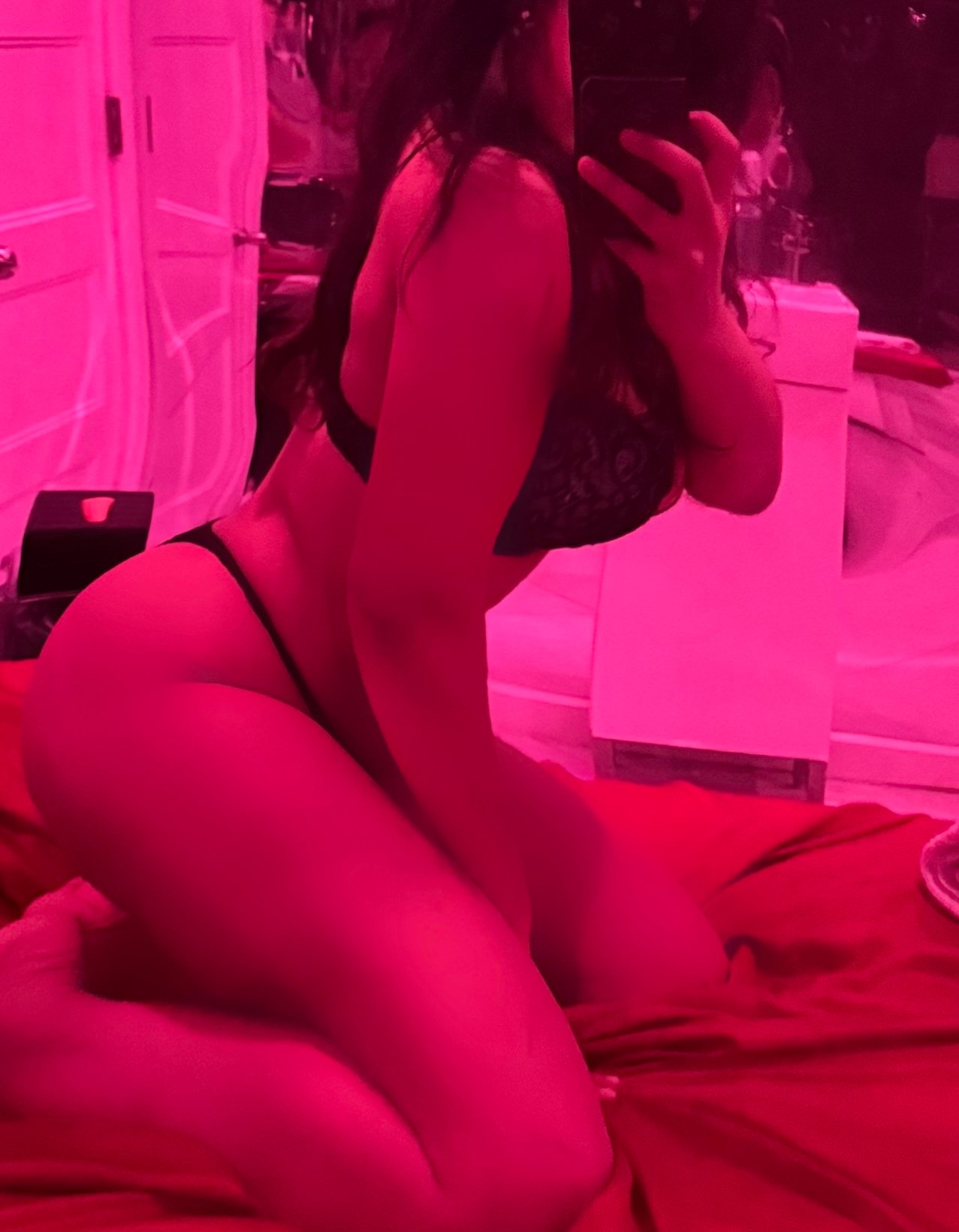 Nikky 