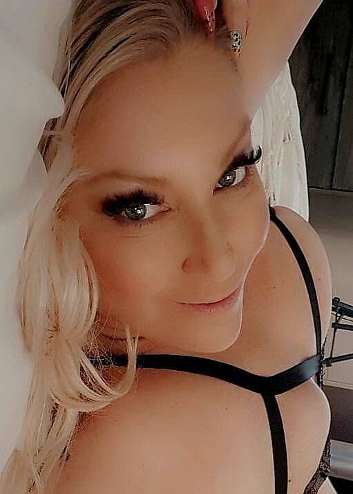 CJ