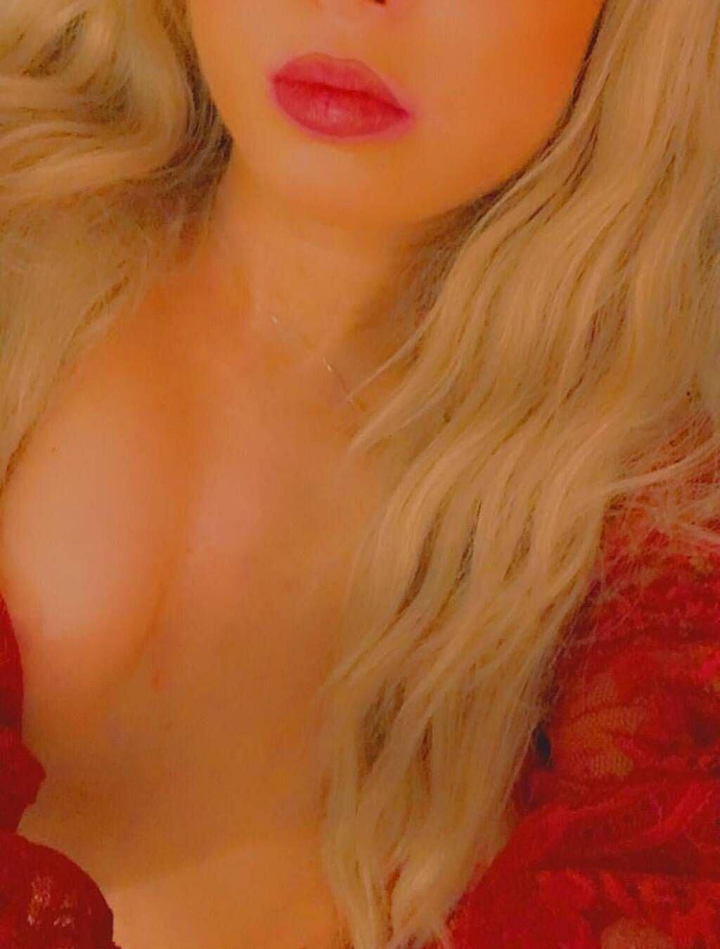 ADORA