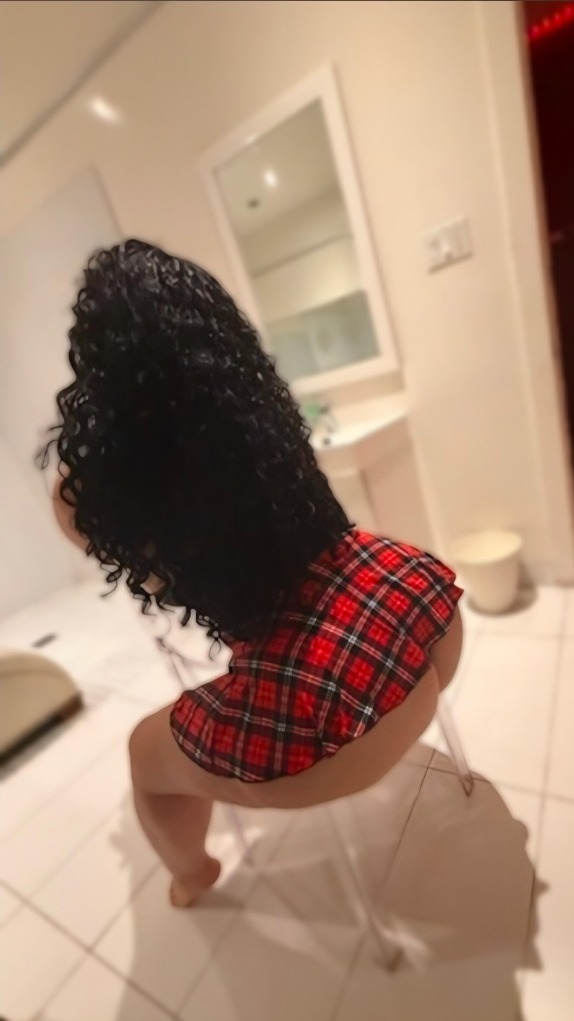 DANIELA