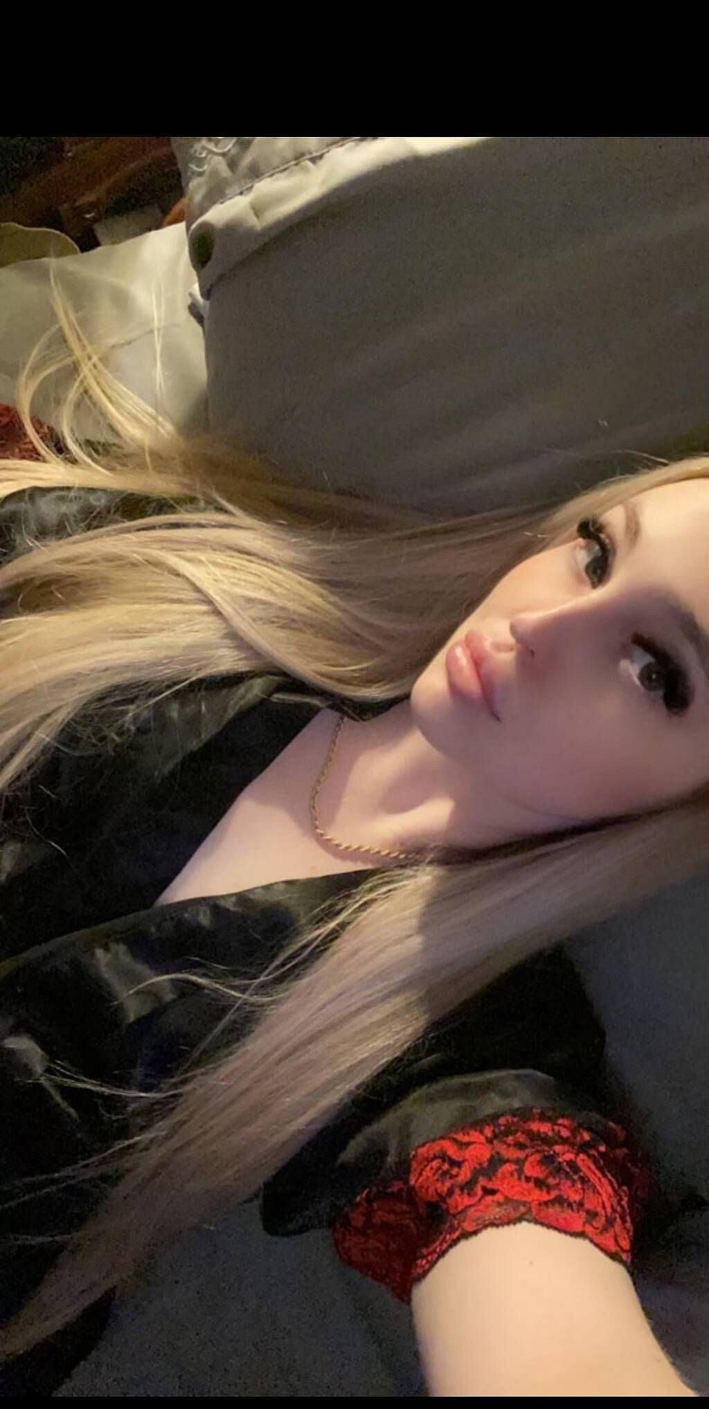 Bella