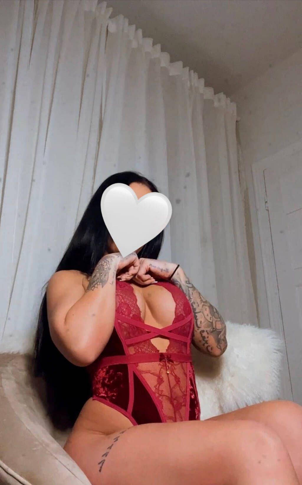 Mia