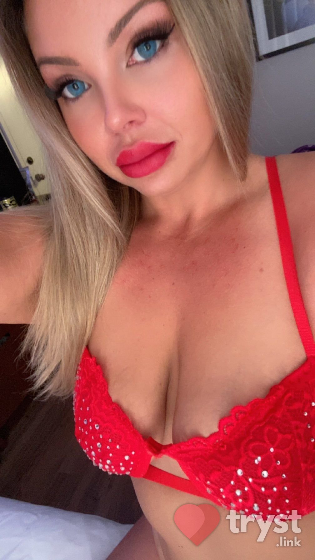 xnicolex