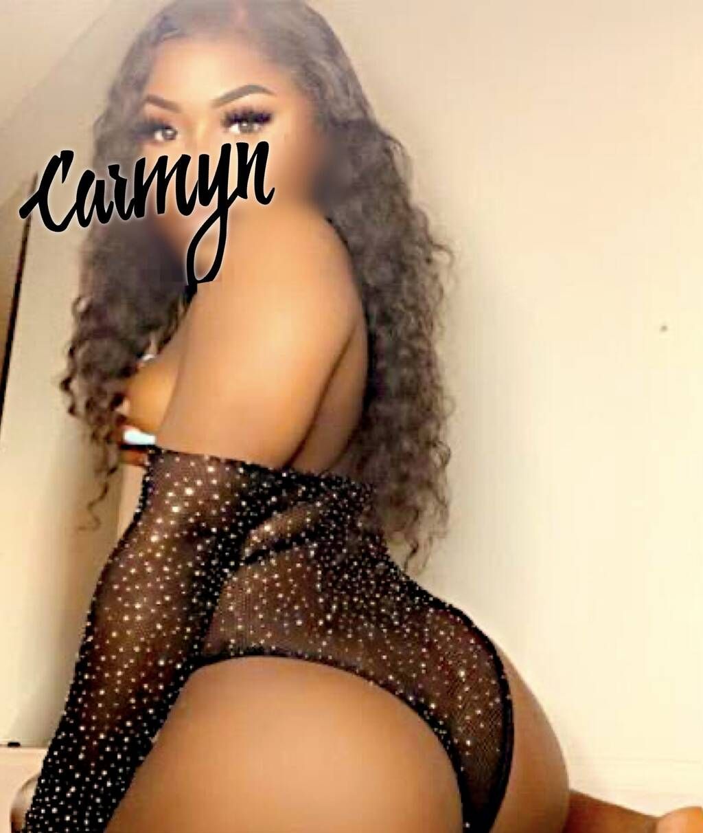 CARMYN L E X X X