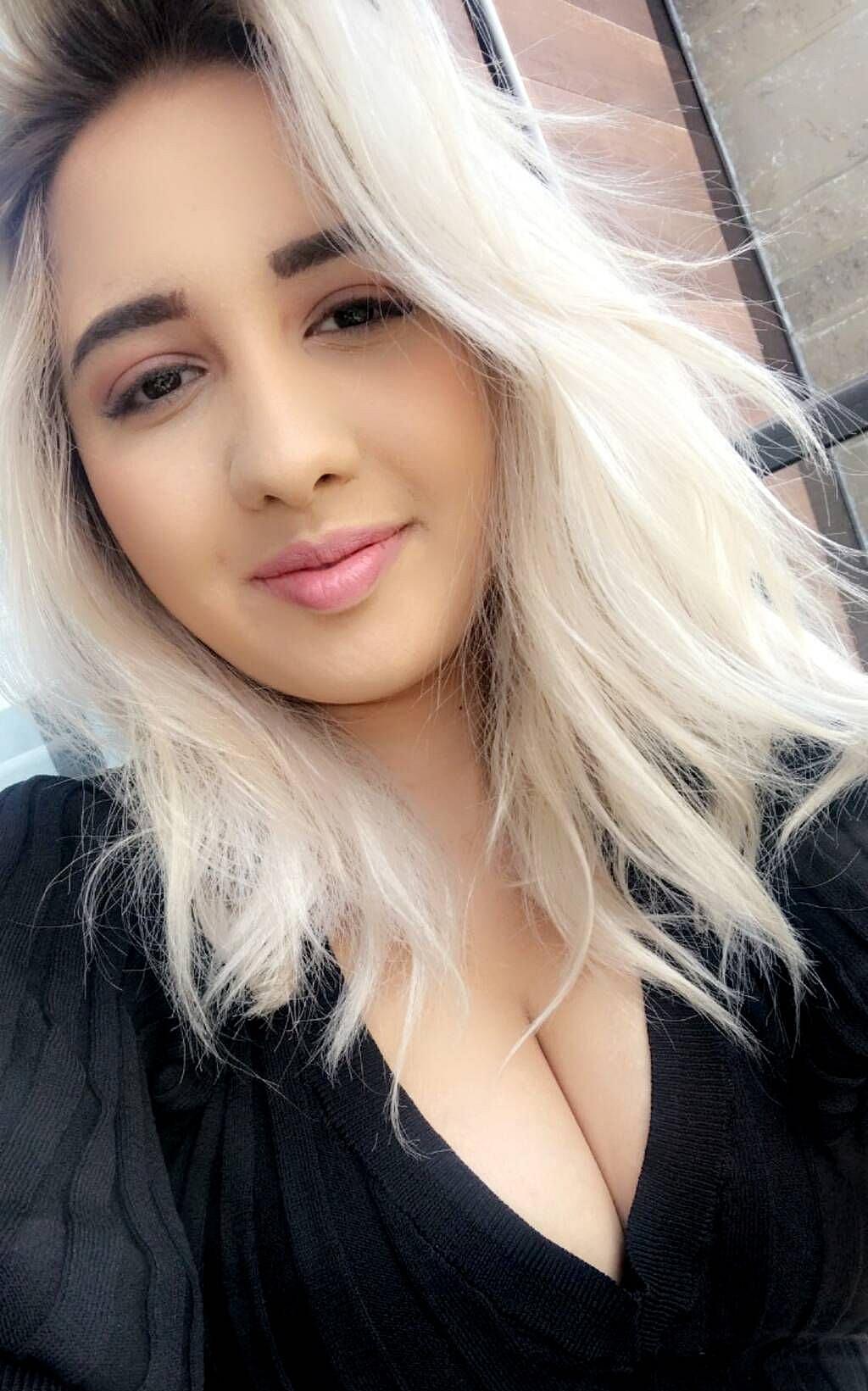 Sara ;a cochonne