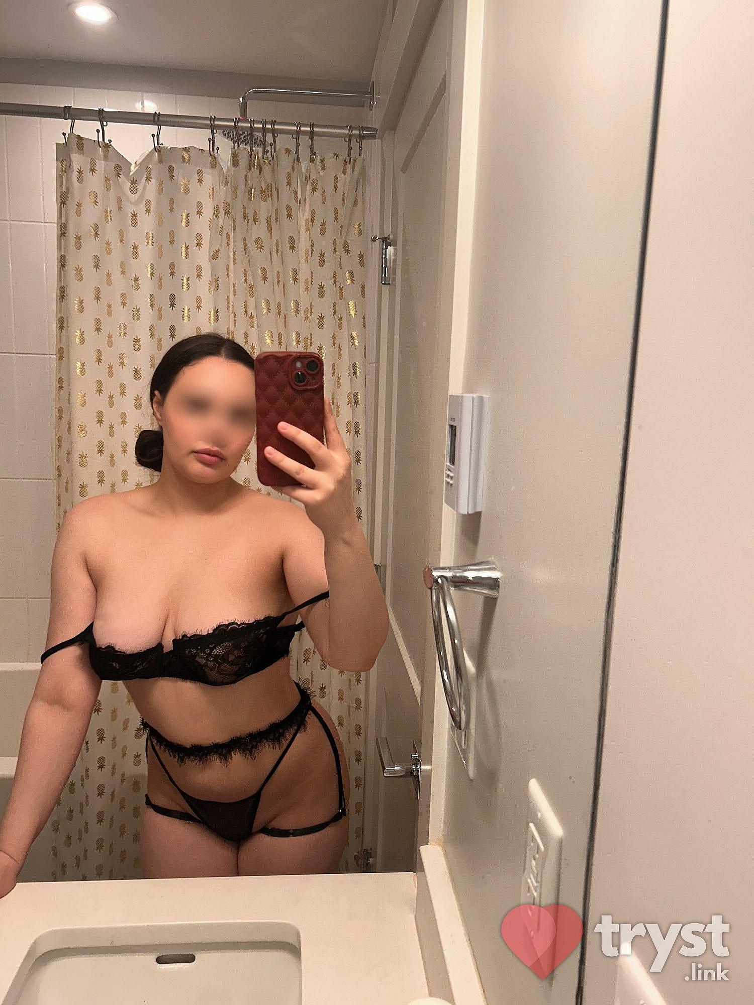 Tiffany green