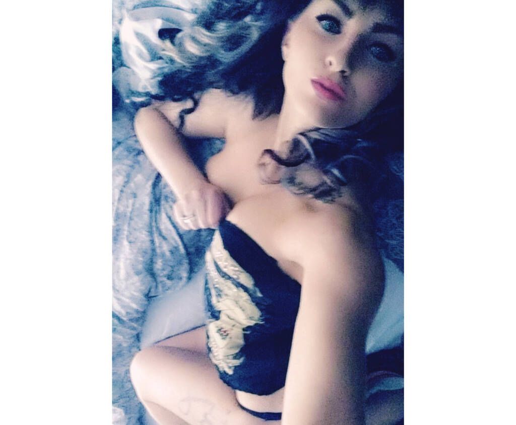 Danni G