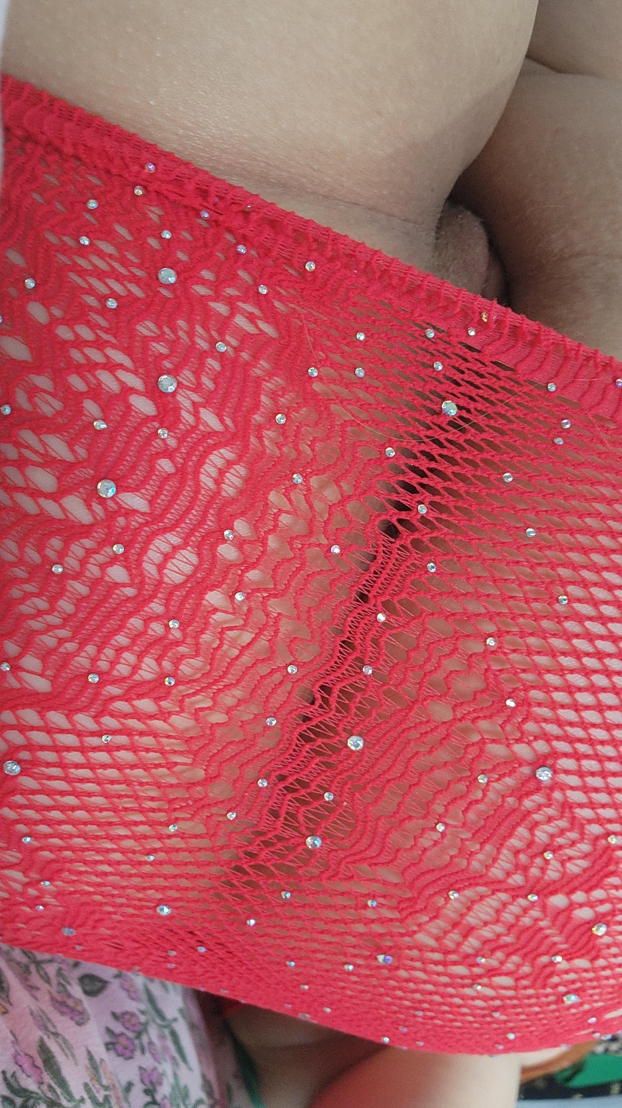 Cassy🔥 available for bookings on p69