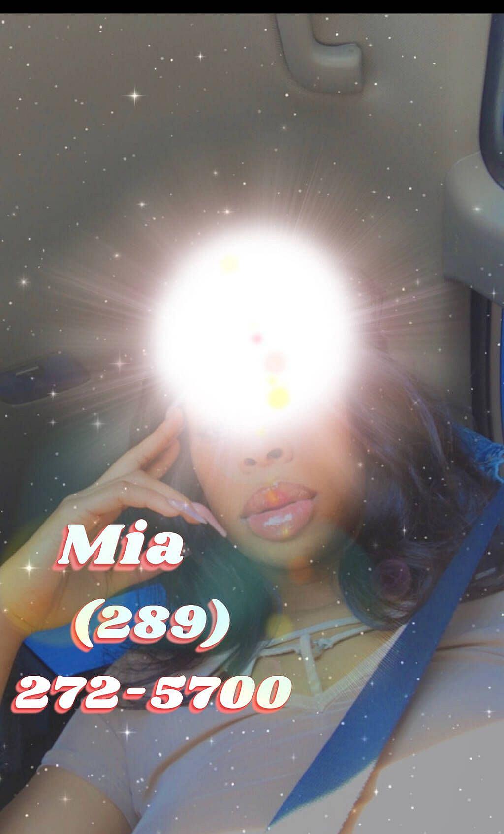 Mia