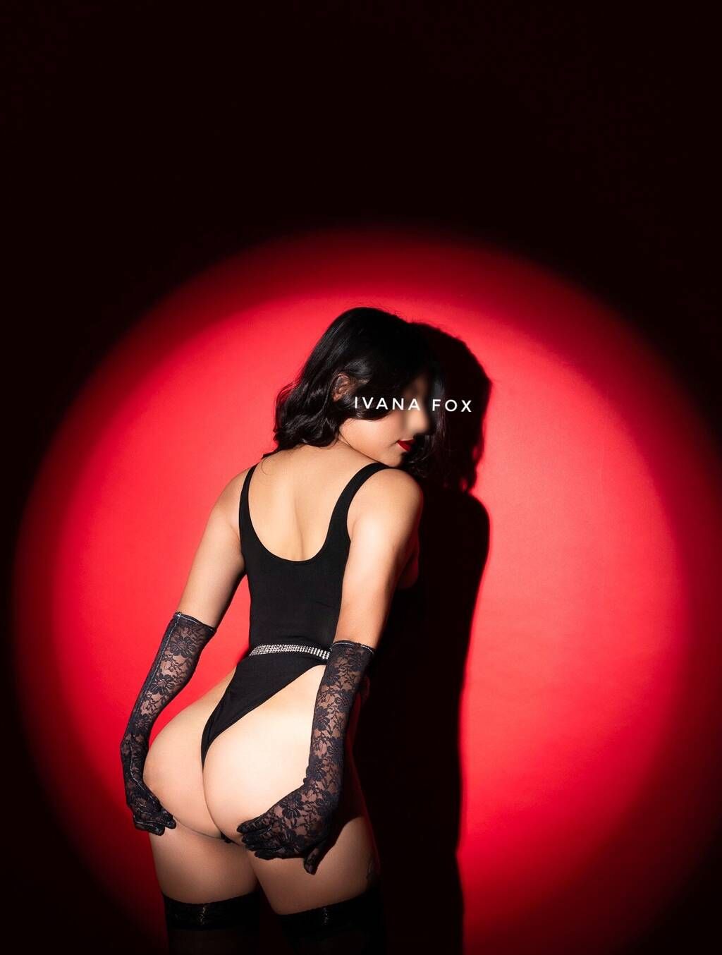 IVANA SEXI LATINA
