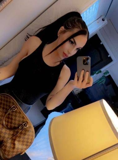 Violet Vavavakin