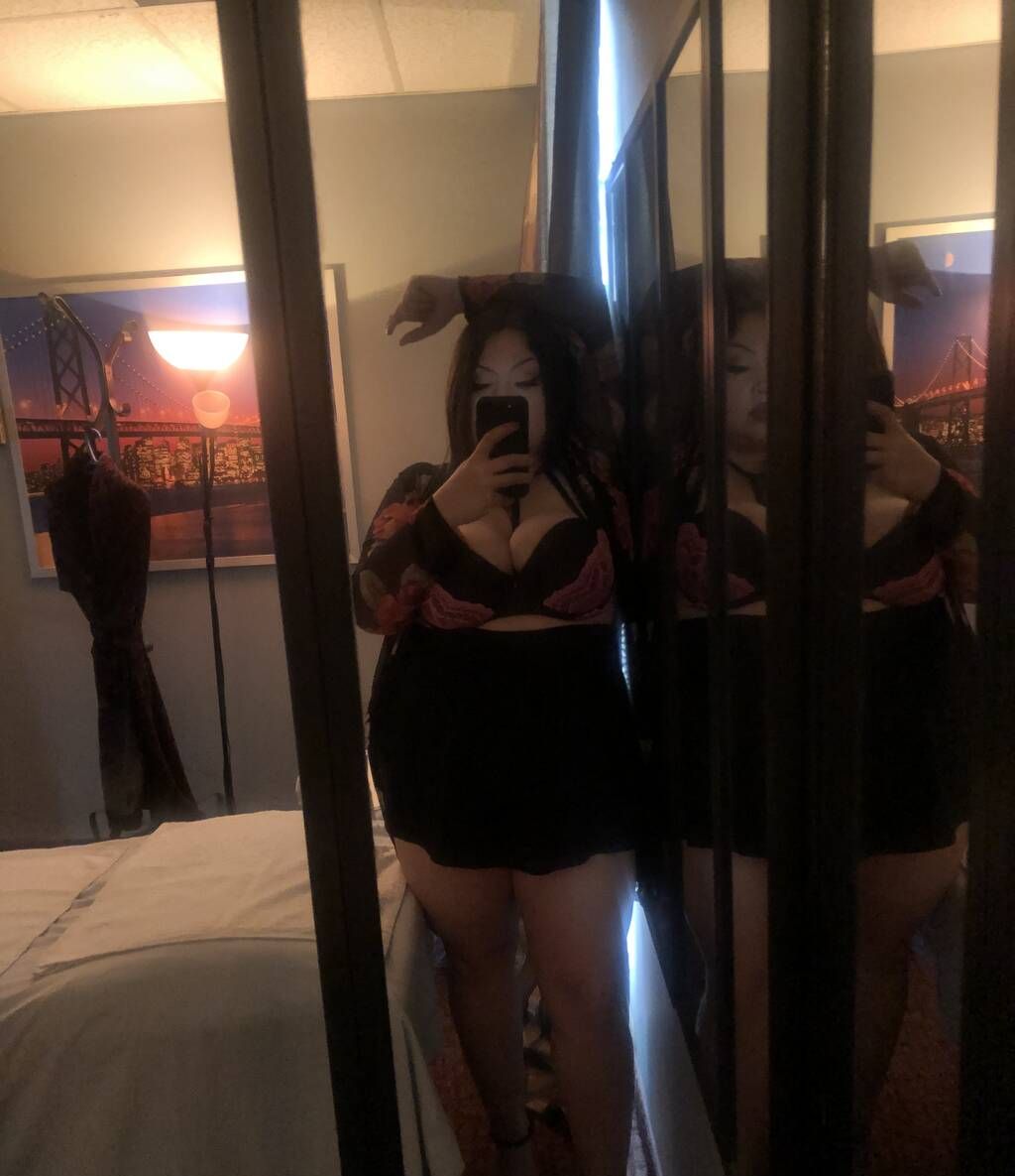 Mia