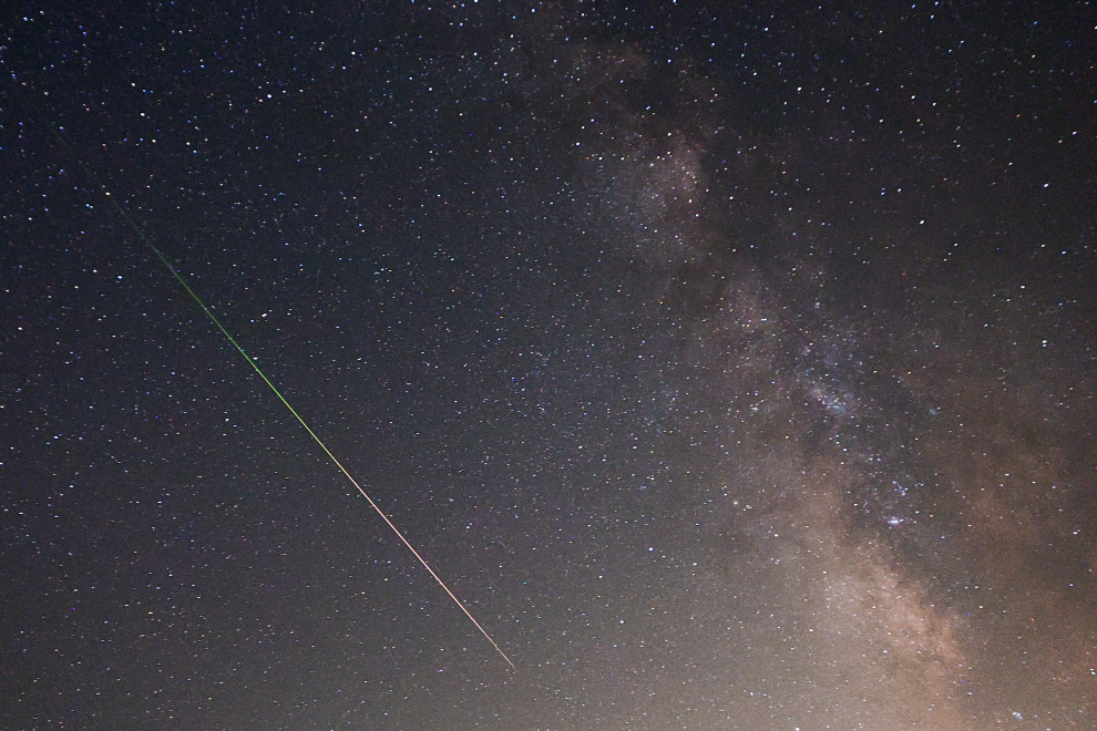 USA Today image for The Epsilon Perseid meteor shower peaks tonight. Here's when to look up - USA TODAY 10BEST