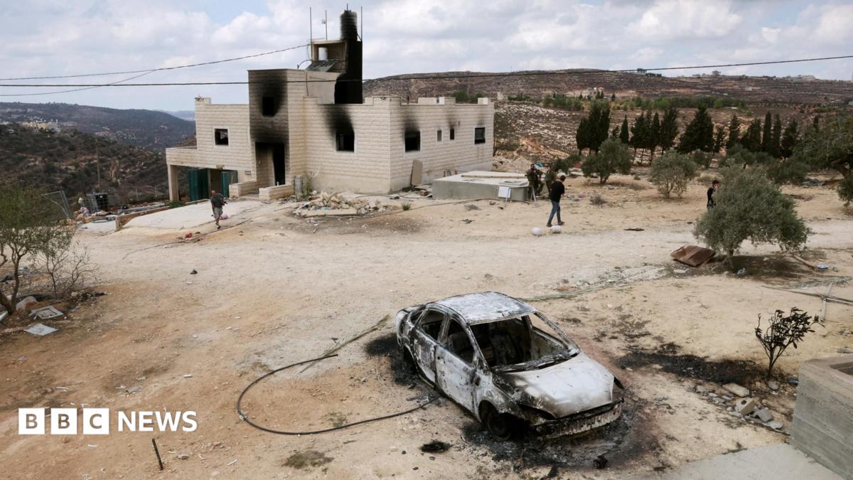 BBC News image for Israeli settlers attack West Bank village and block Palestinian family's return home