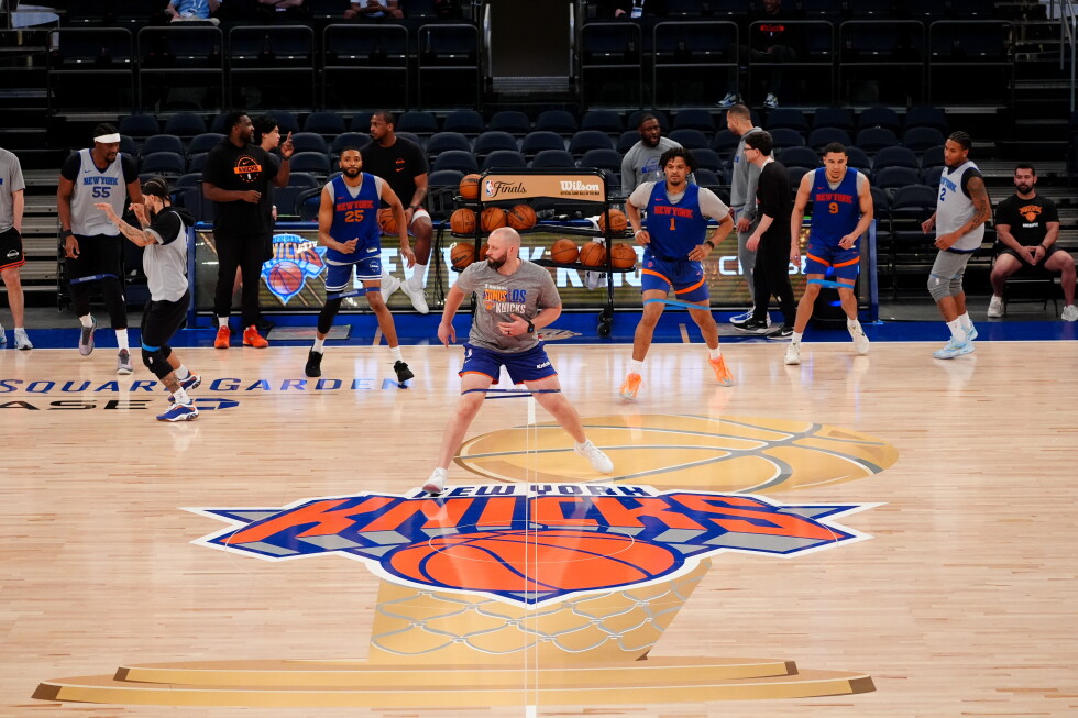 Associated Press image for Knicks say $1 million was the winning bid for 2 celebrity row seats for Game 3 of the NBA Finals - AP News