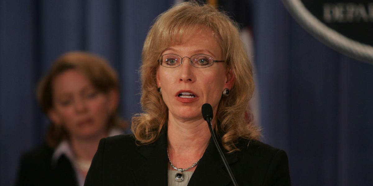 Business Insider image for Former FBI profiler says she knew it was time to quit after she hid every kitchen knife in her house - Business Insider