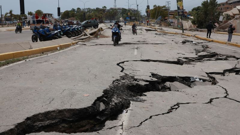 CNN image for Live updates: Over 900 dead in Venezuela earthquakes as rescuers race to find victims - CNN