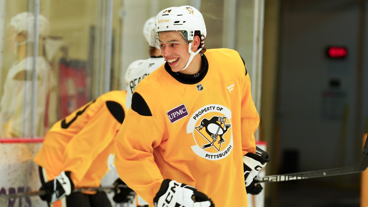 NHL News image for Ruck twins separated on 1st day of Penguins development camp - NHL.com