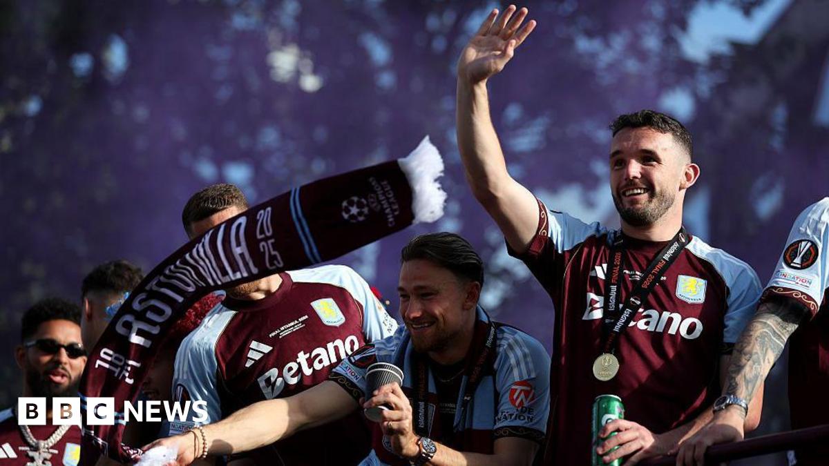 BBC News image for Sea of claret and blue as fans turn out for Villa victory parade - BBC