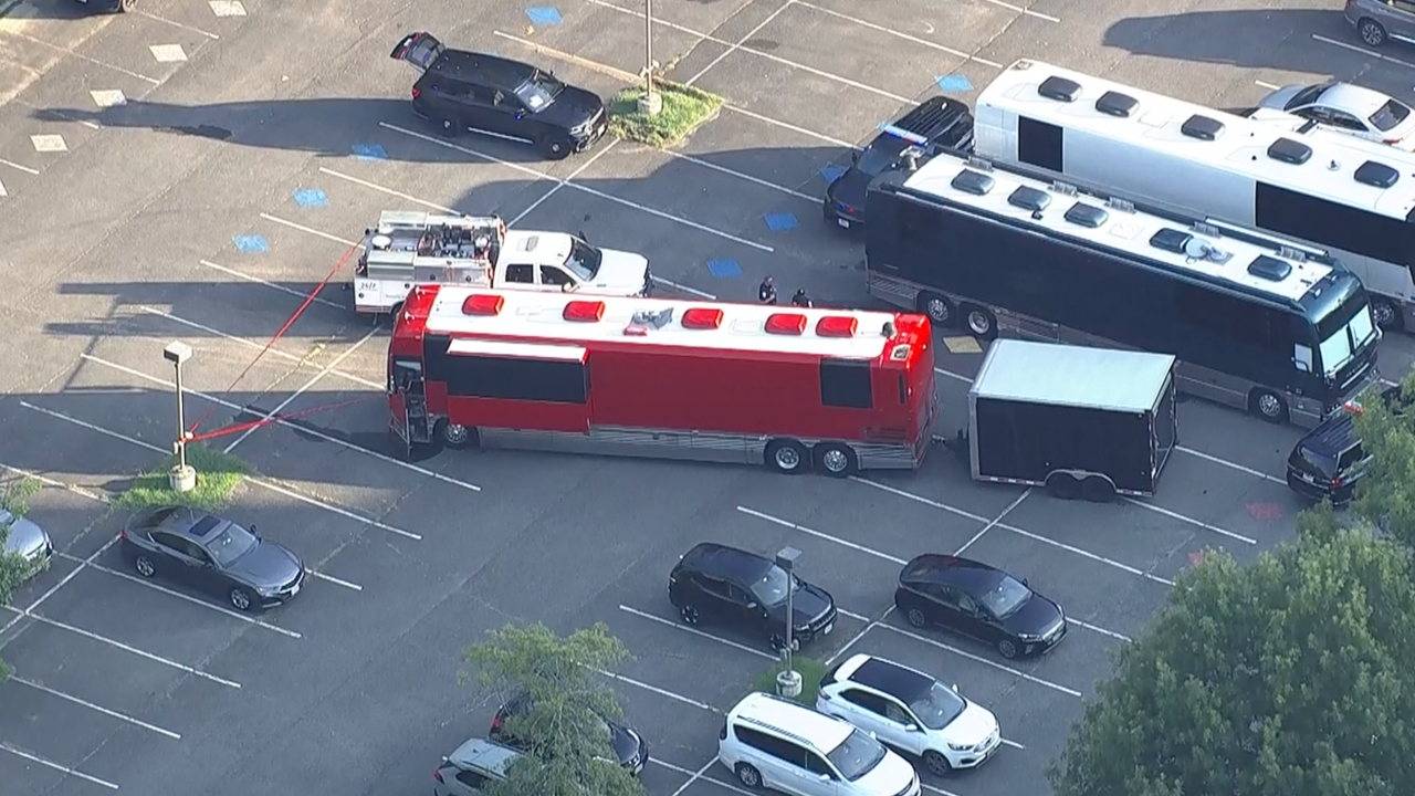 Fox News image for Rock concert at Virginia's Wolf Trap canceled after worker is crushed to death beneath tour bus - Fox News