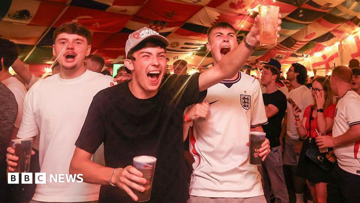 BBC News image for Government rules out extending pub hours for England v Mexico game