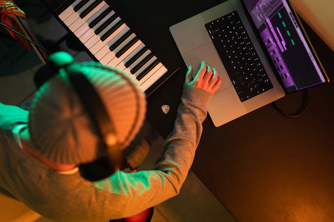 TechCrunch image for Stability AI releases a new audio model that can create 6-minute songs - TechCrunch