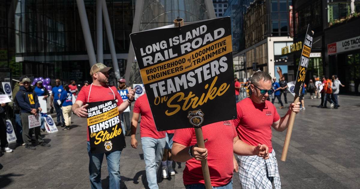CBS News image for Day 3 of LIRR strike brings no clear sign of a deal as NYC commuters cope - CBS News