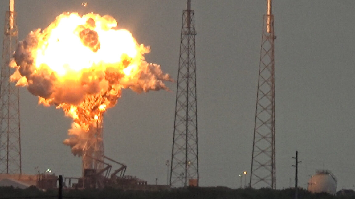Ars Technica image for How long will it take to rebuild Blue Origin’s launch pad? We asked some SpaceX vets. - Ars Technica