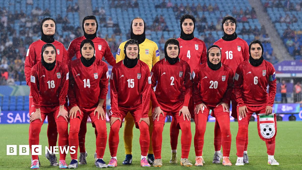BBC News image for Three more Iran football team members change minds over asylum