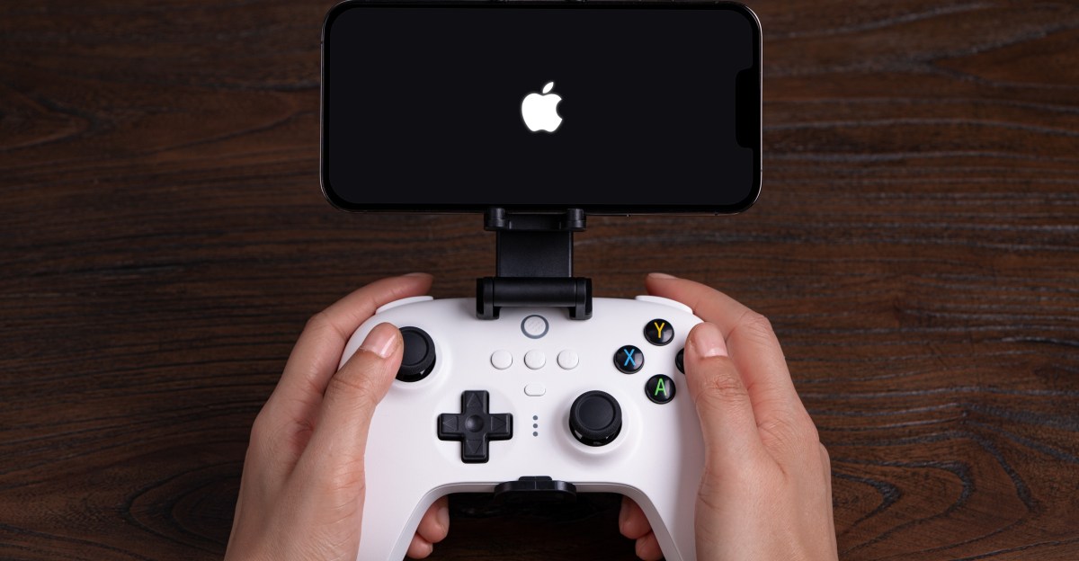 The Verge image for Apple is reportedly working on iPhone game controllers - The Verge