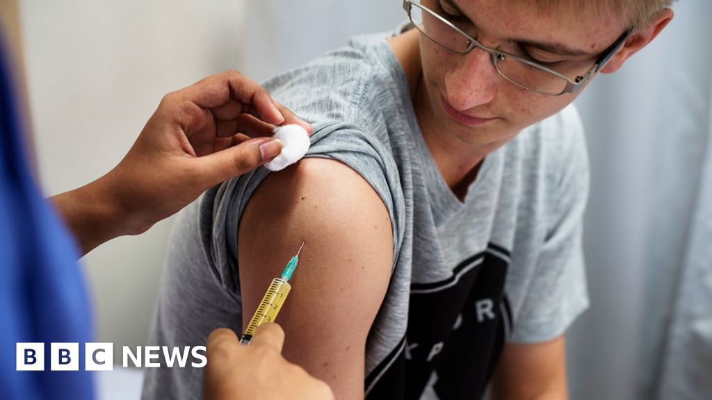 BBC News image for Meningitis B vaccine to be offered to thousands of young people in July - BBC