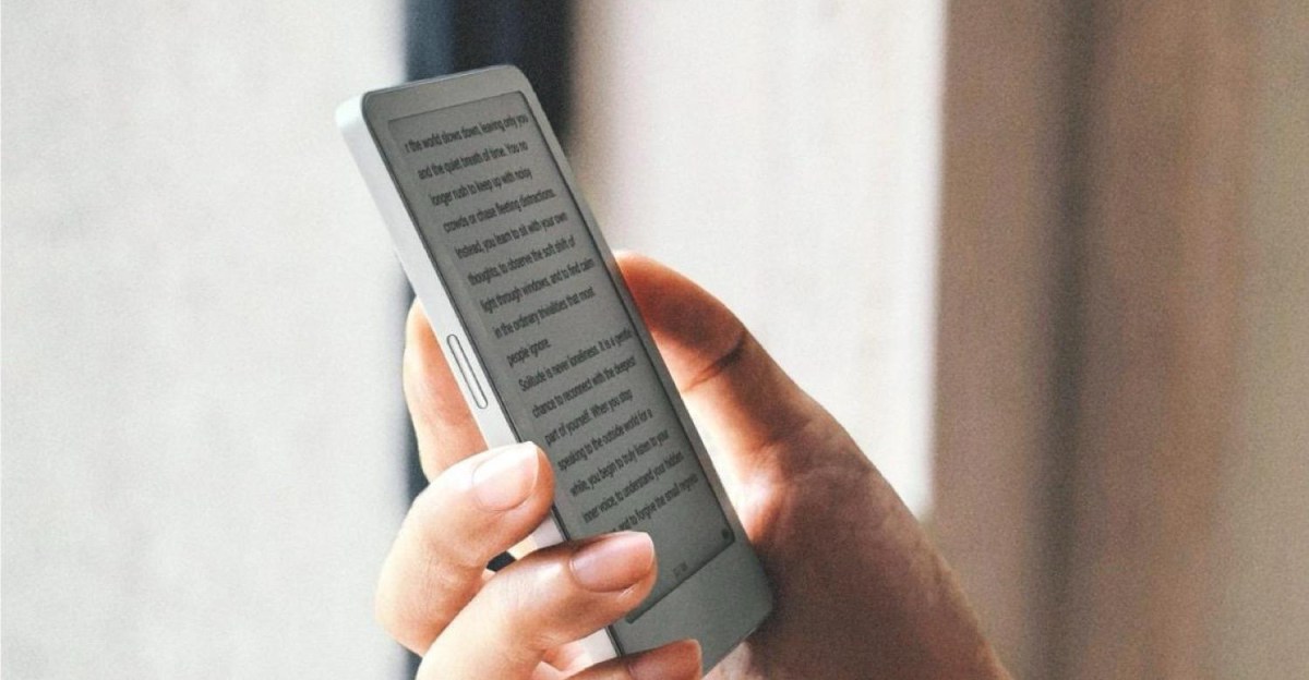 The Verge image for Boox’s tiny Picco e-reader should land in November - The Verge
