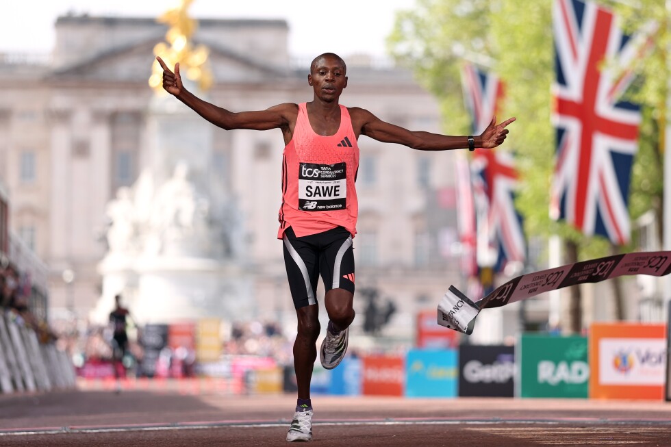 Associated Press image for Sabastian Sawe of Kenya wins London Marathon in world-record time, first to finish under two hours - AP News