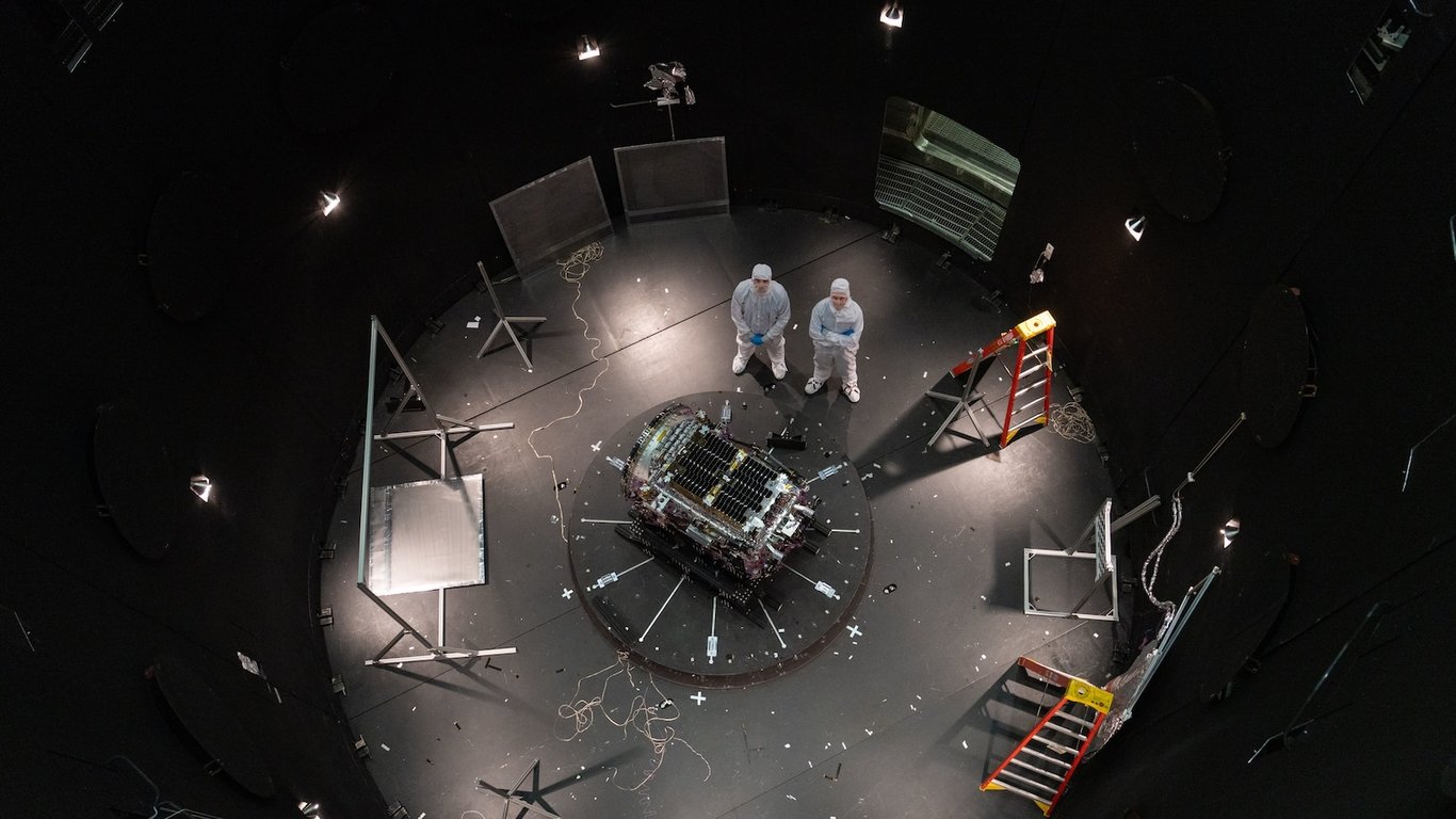 Abcnews.com image for NASA races to save Swift telescope from falling back to Earth - ABC News - Breaking News, Latest News and Videos
