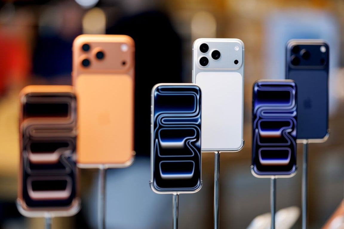 Bloomberg image for Apple Gives iPhone Designers Rare Bonuses to Fight OpenAI Poaching - Bloomberg.com