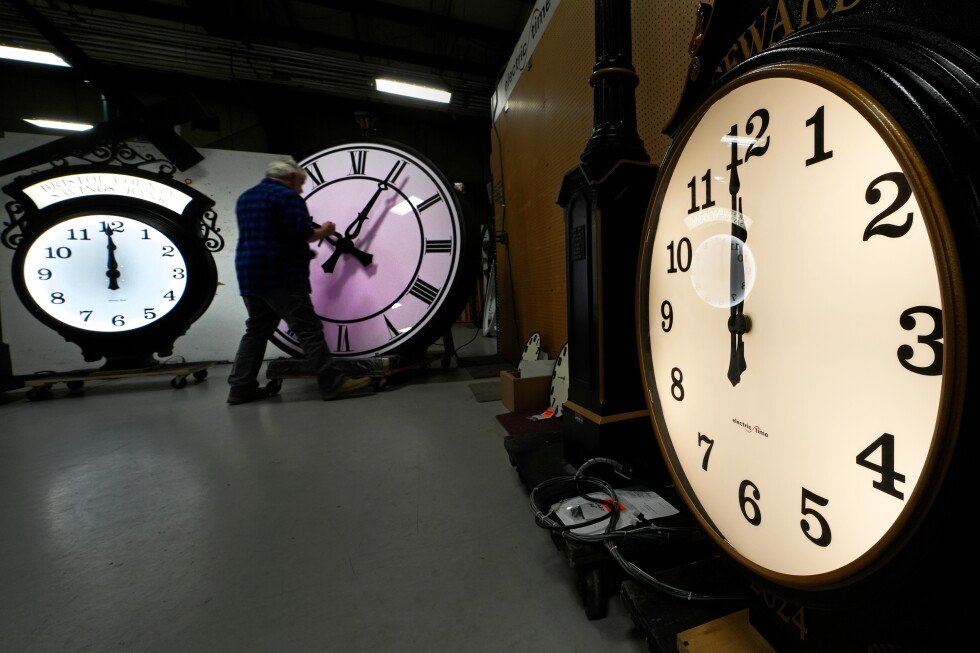 Associated Press image for Trump urges calls to Arkansas Sen. Tom Cotton in push for permanent daylight saving time - AP News