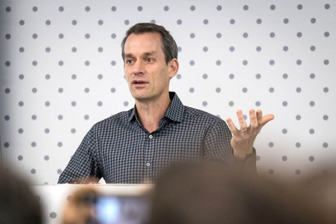 TechCrunch image for Jeff Dean and other top AI researchers are leaving Google to launch their own startup - TechCrunch