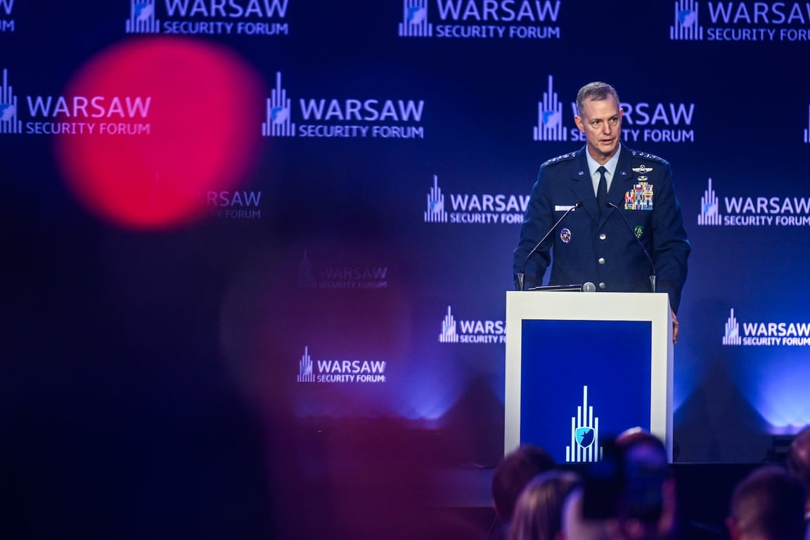 The Washington Post image for U.S. and NATO commander vows to thwart Moscow, warns Kyiv over refinery strikes - The Washington Post