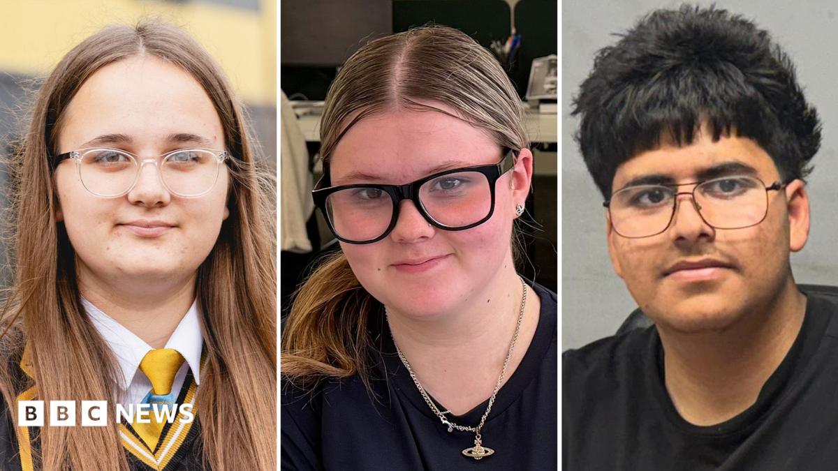 BBC News image for What a week's work experience taught these Year 10s about their futures