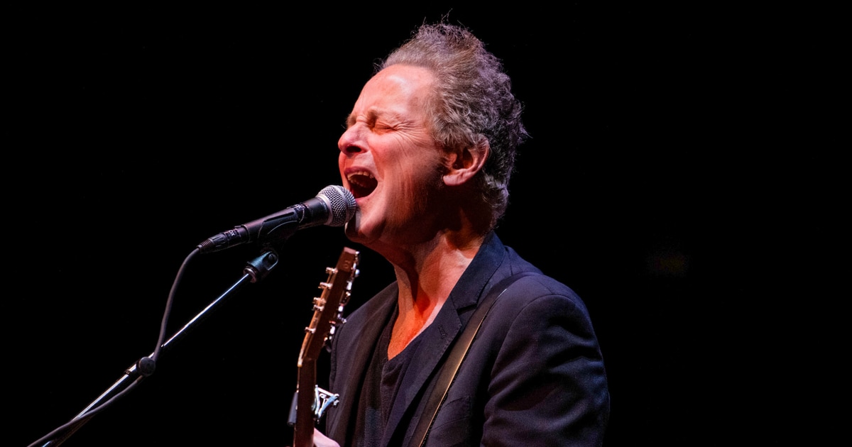 NBC News image for Ex-Fleetwood Mac member Lindsey Buckingham attacked by woman in Santa Monica - NBC News
