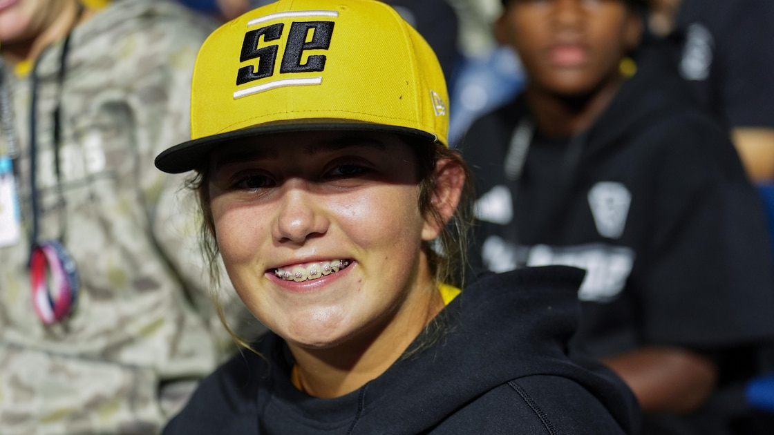 Bleacher Report image for Kinley Rasmus' Box Score Stats, Highlights for Southeast vs. Great Lakes in LLWS Elimination Bracket - Bleacher Report