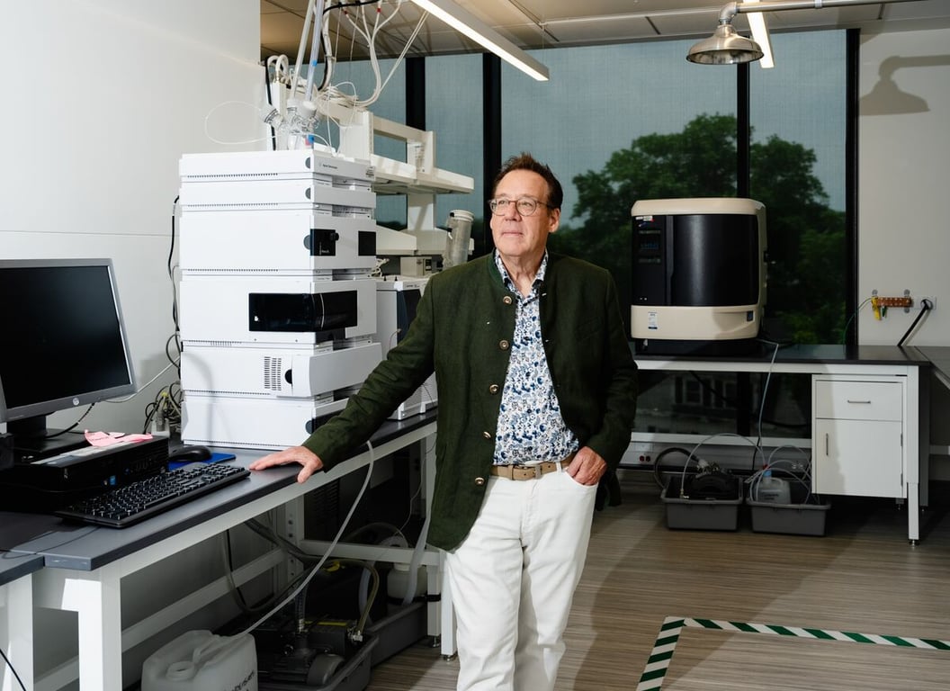 Bloomberg image for Molecular Glue Is Shaping Up to Be the Next Billion-Dollar Cancer Breakthrough - Bloomberg.com