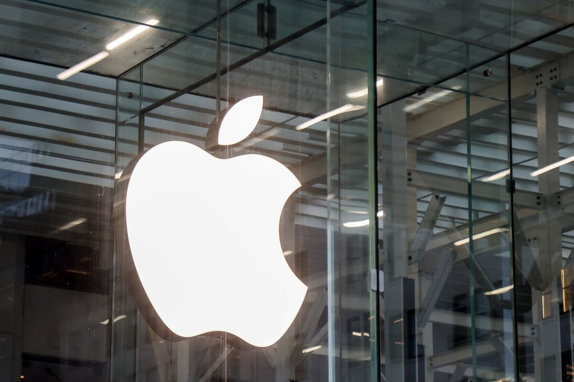 Bloomberg image for Apple Briefly Takes Telegram Off App Store Over Abusive Content - Bloomberg.com
