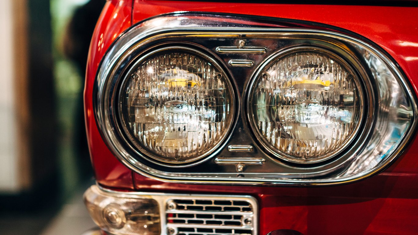 Ars Technica image for Feds get ready to rewrite car headlight rules - Ars Technica